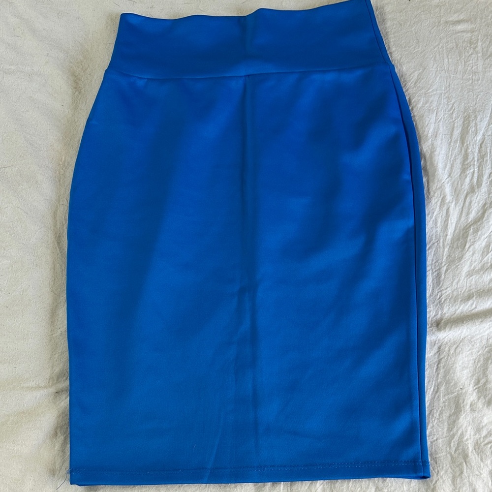 Elegant Blue Pencil Skirt